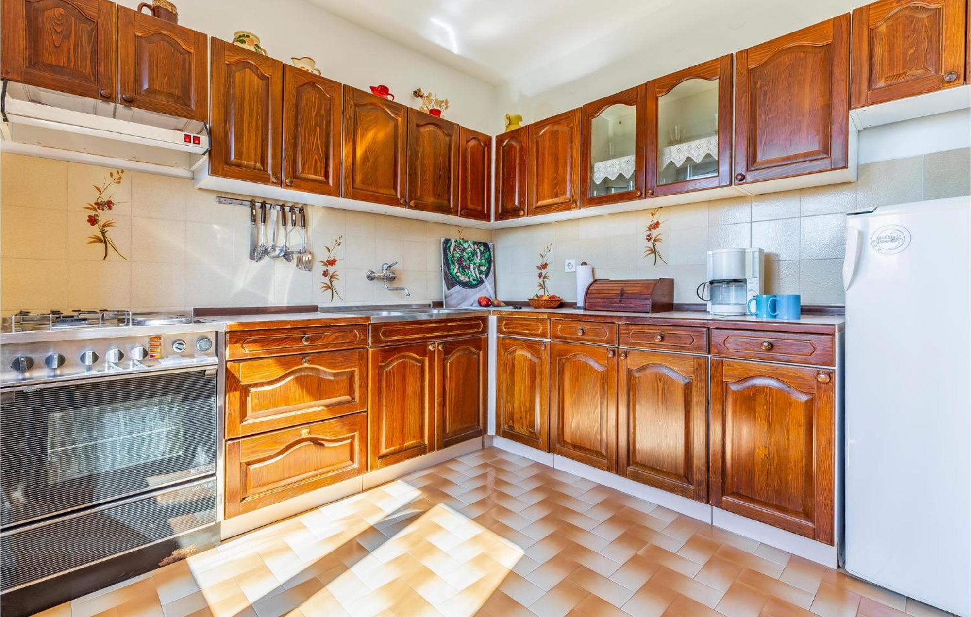Awesome Apartment In Medulin With Kitchen Dış mekan fotoğraf