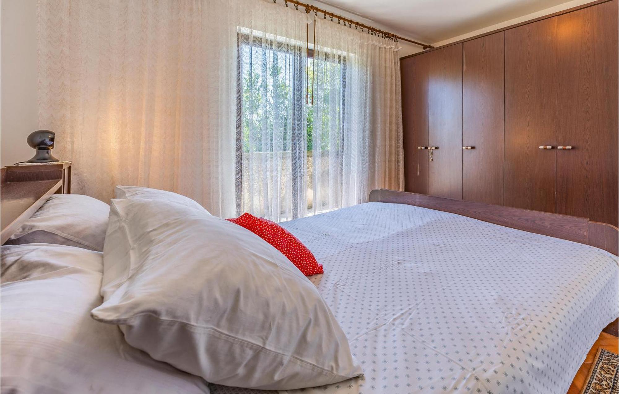 Awesome Apartment In Medulin With Kitchen Dış mekan fotoğraf